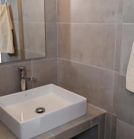 Apartment Plakia *